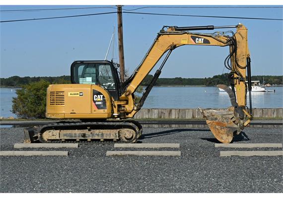 Bagger Caterpillar